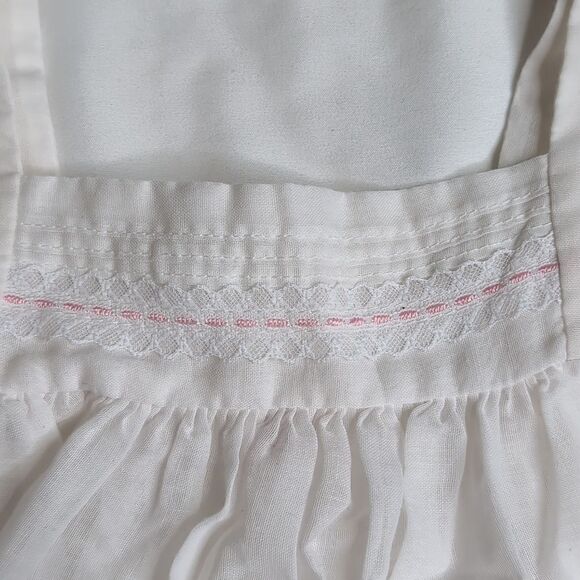 Vintage Fresita 9-12 Months White Embroidered Little Lamb Apron - Picture 4 of 9